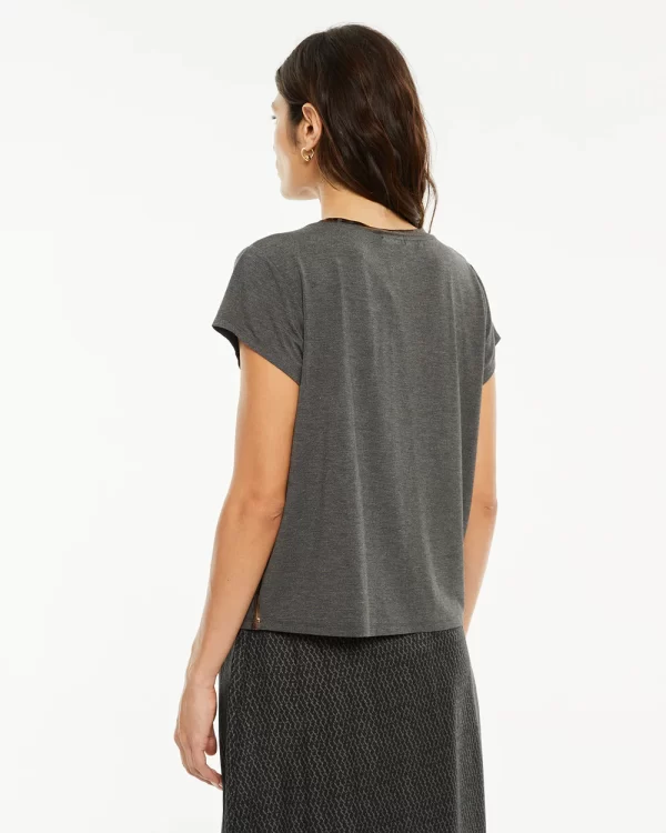 Camiseta Con Detalles Foil