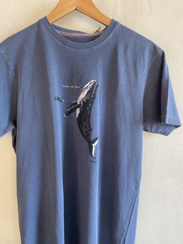 Camiseta Hello Azul Noche
