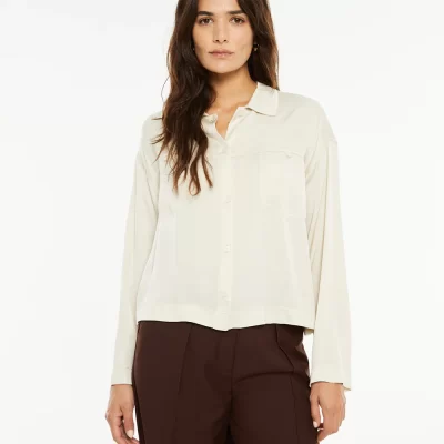 Camisa con Bolsillos Delanteros Crudo