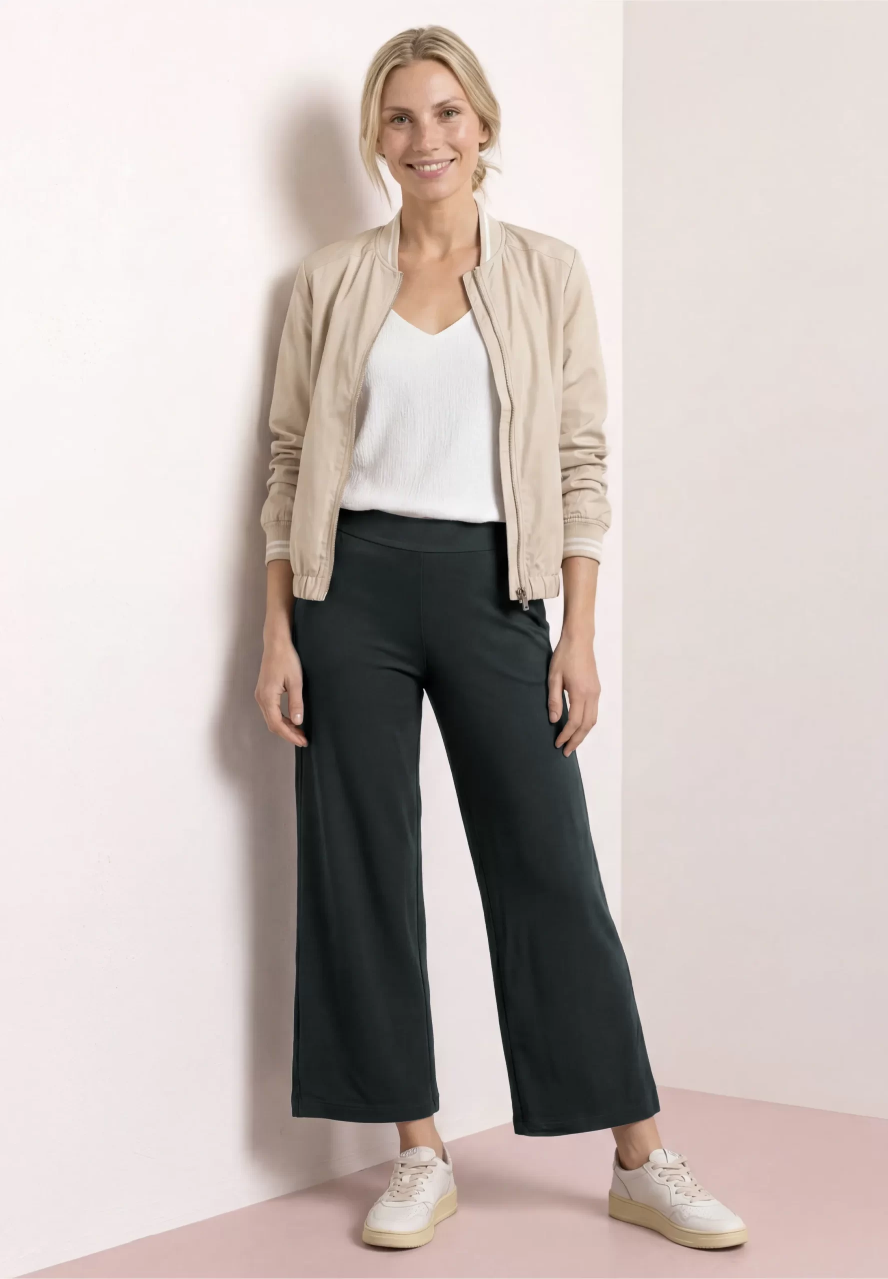Pantalón Verde de Pierna Ancha