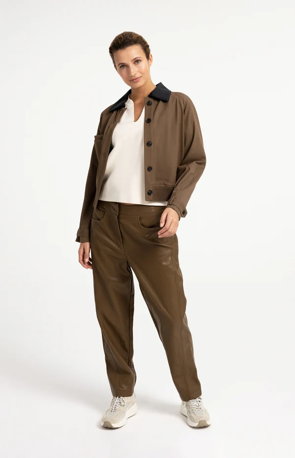Pantalones Ajustados De Piel Sintética Marrón Teca