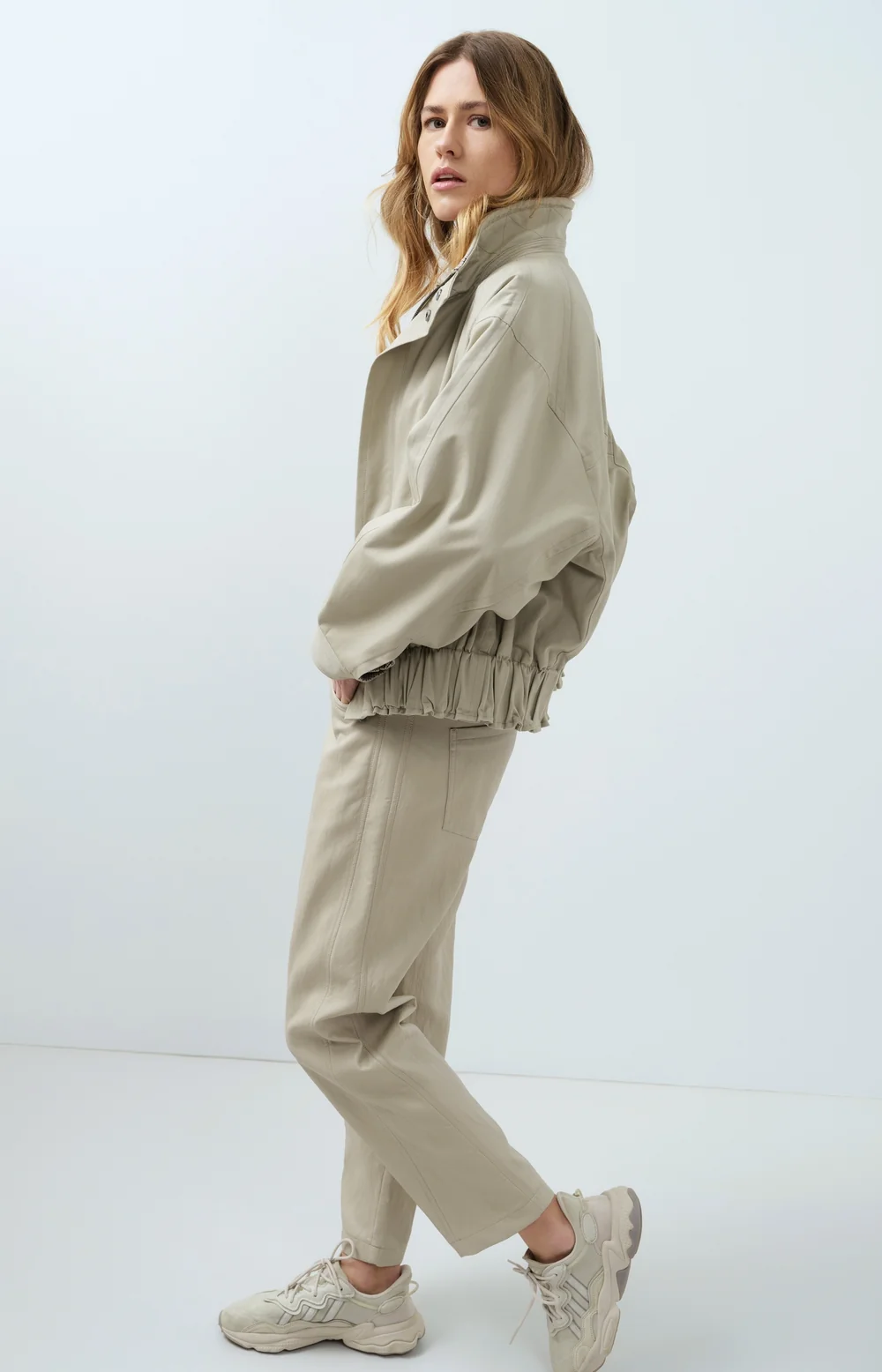 Chaqueta Extragrande Con Cuello Alto Cachemira Pura Gris