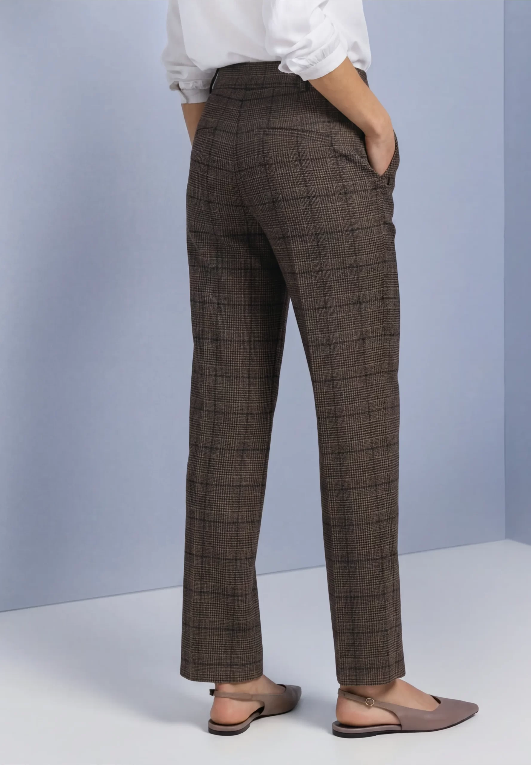 Pantalon Recto de Talle Alto Marrón